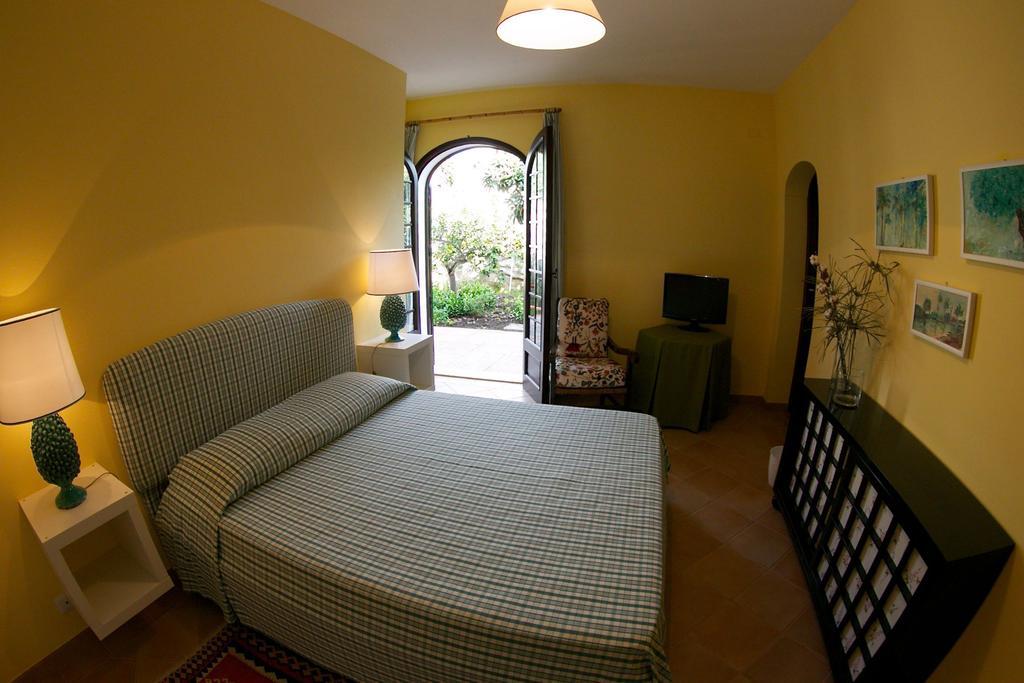 B&B La Pomelia Агридженто Екстериор снимка